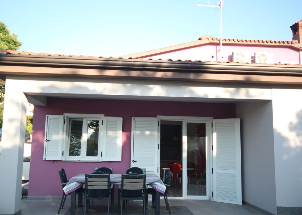 Holiday House Veli Vrh Pula Pokoj fotografie